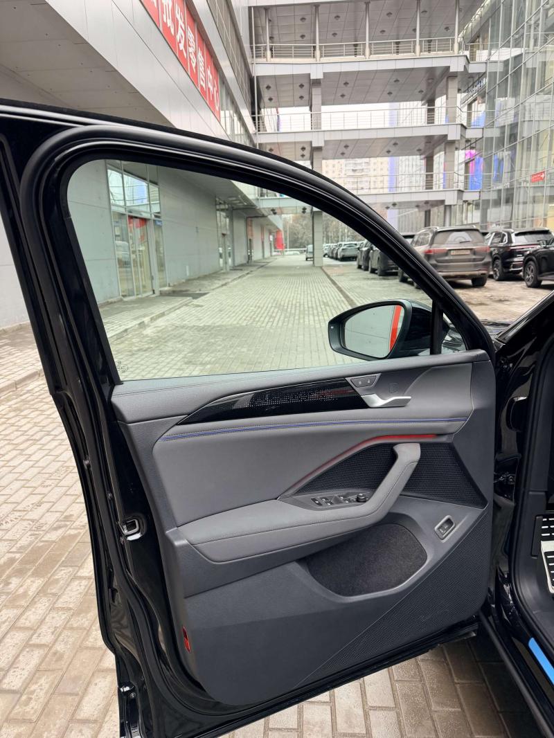 Volkswagen Tiguan III (China Market) Бензин 2 л. 220 л.с. робот полный