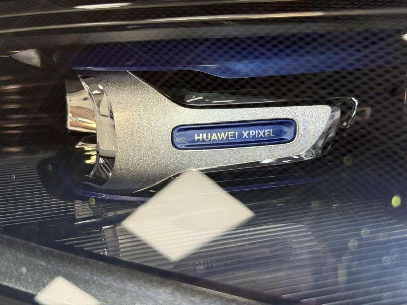 Aito M9  Гибрид 1.5 л. 496 л.с. автомат полный
