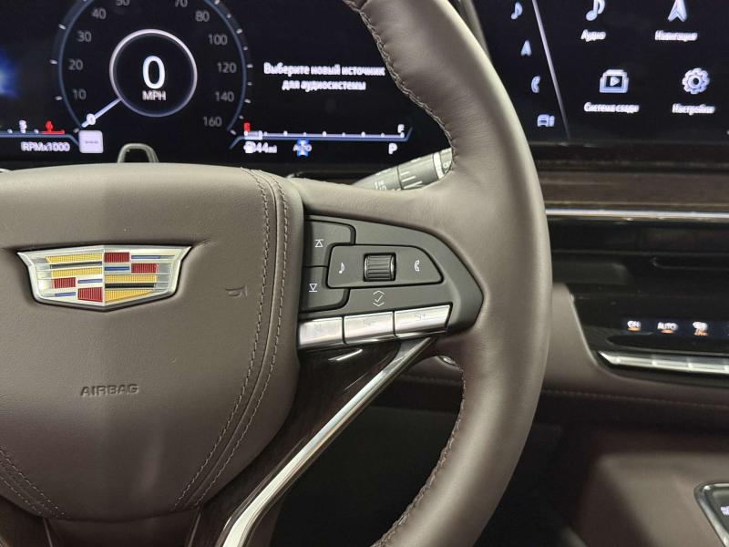 Cadillac Escalade V Рестайлинг Бензин 6.2 л. 420 л.с. автомат полный