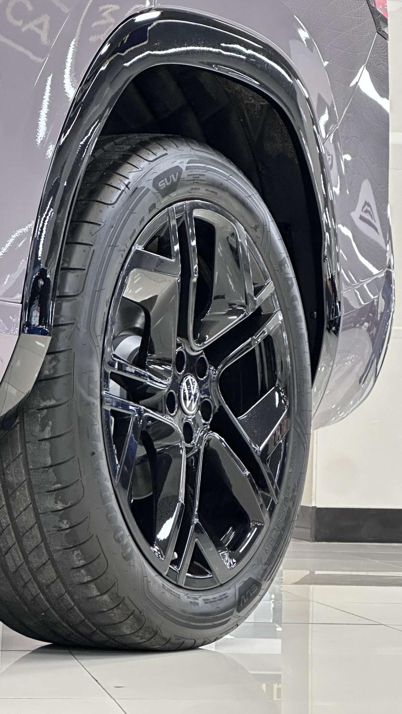 Volkswagen Teramont I Рестайлинг (China Market) Бензин 2 л. 220 л.с. робот полный