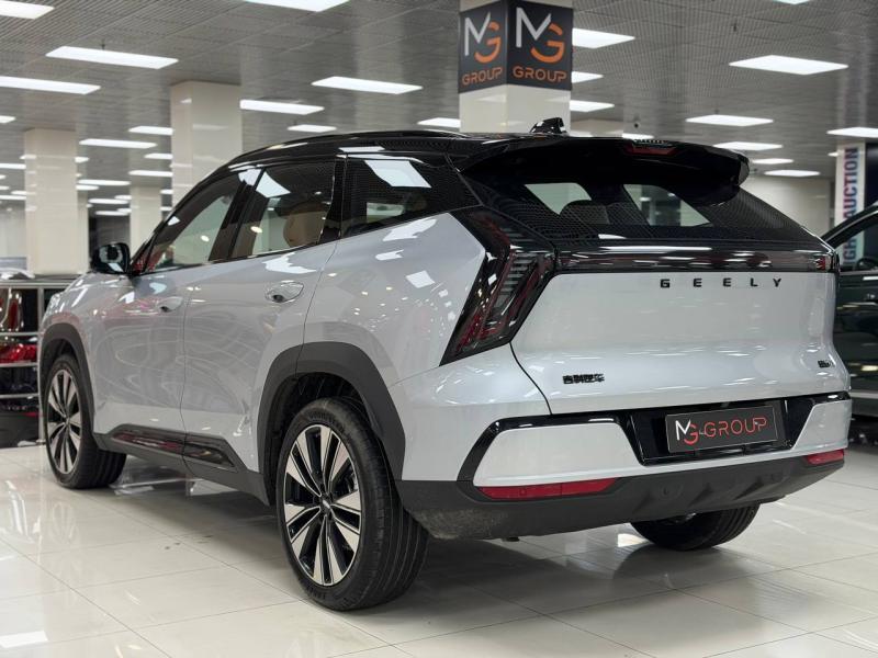 Geely Binyue Cool  Бензин 1.5 л. 174 л.с. робот передний