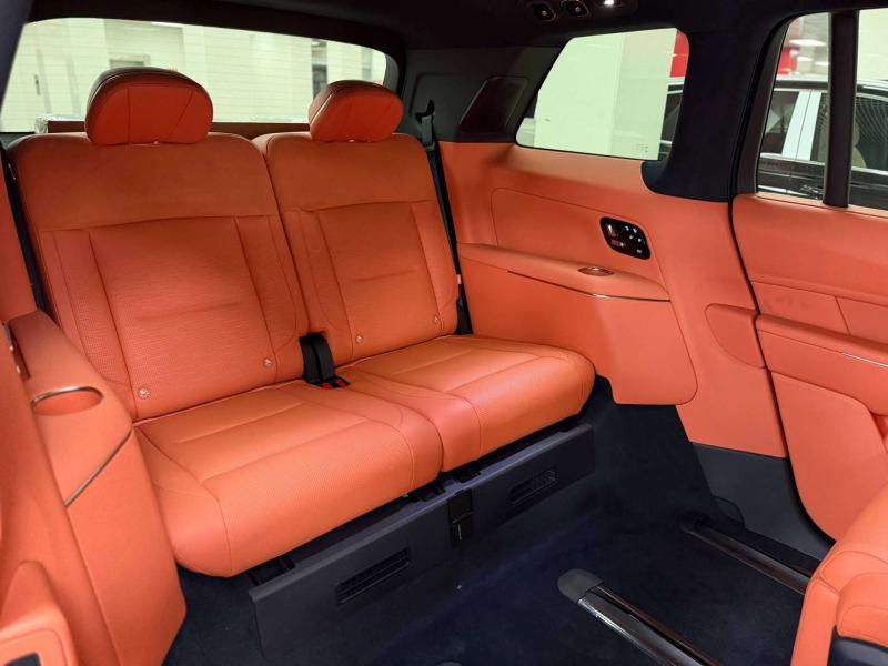 Lynk & Co 900 Поколение 1 2.0h 734 л.с