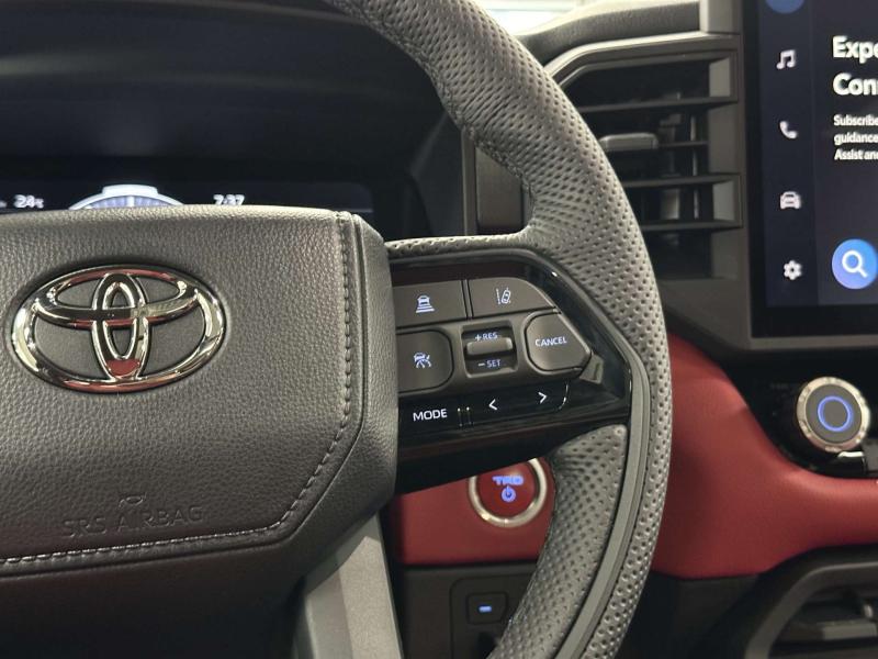 Toyota Tundra III Гибрид 3.4 л. 437 л.с. автомат задний