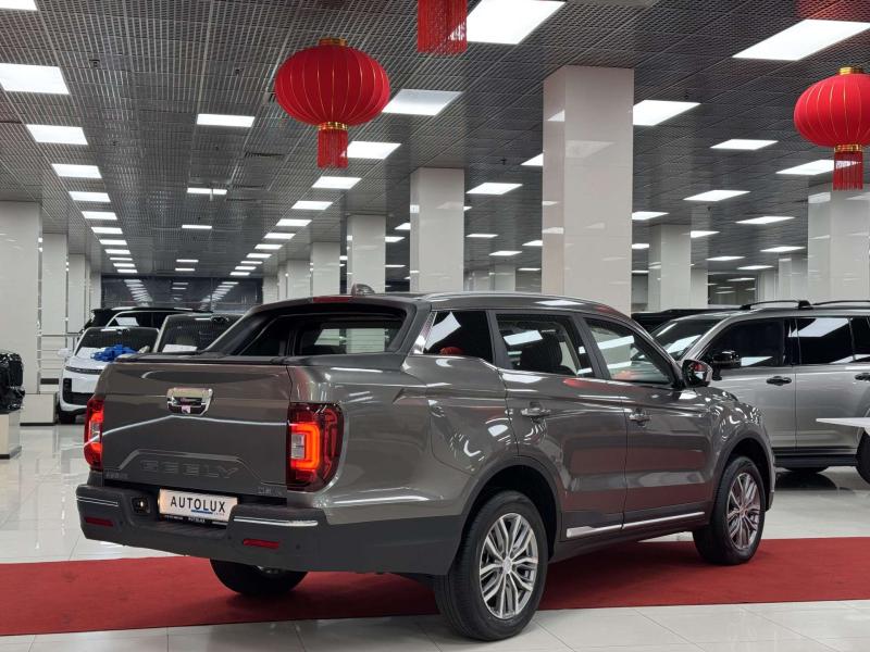 Geely Yuancheng (Farizon) FX  Бензин 1.8 л. 184 л.с. робот передний