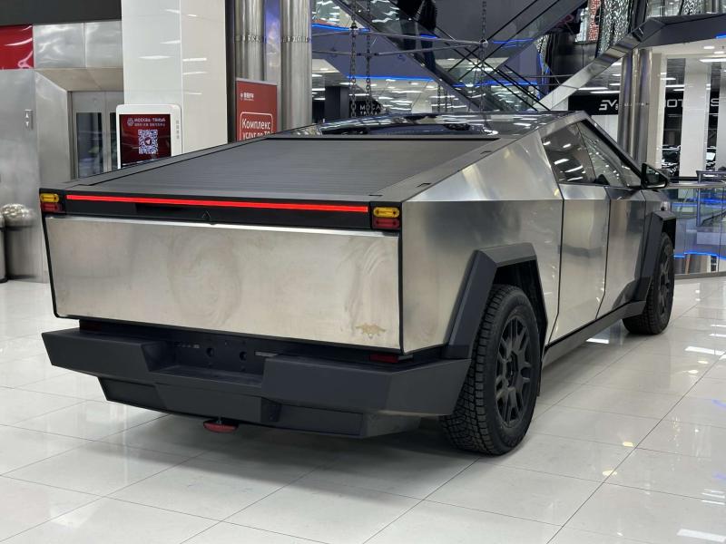 Tesla Cybertruck  Электро  845 л.с. автомат полный
