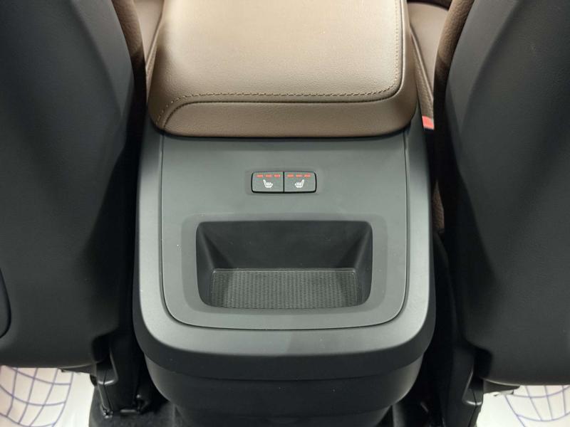 Volvo XC60 II Рестайлинг Бензин 2 л. 249 л.с. автомат полный