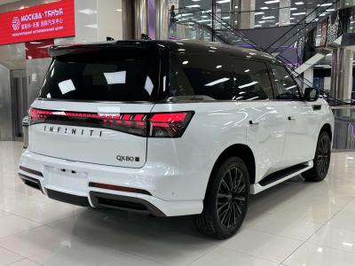 Infiniti QX80