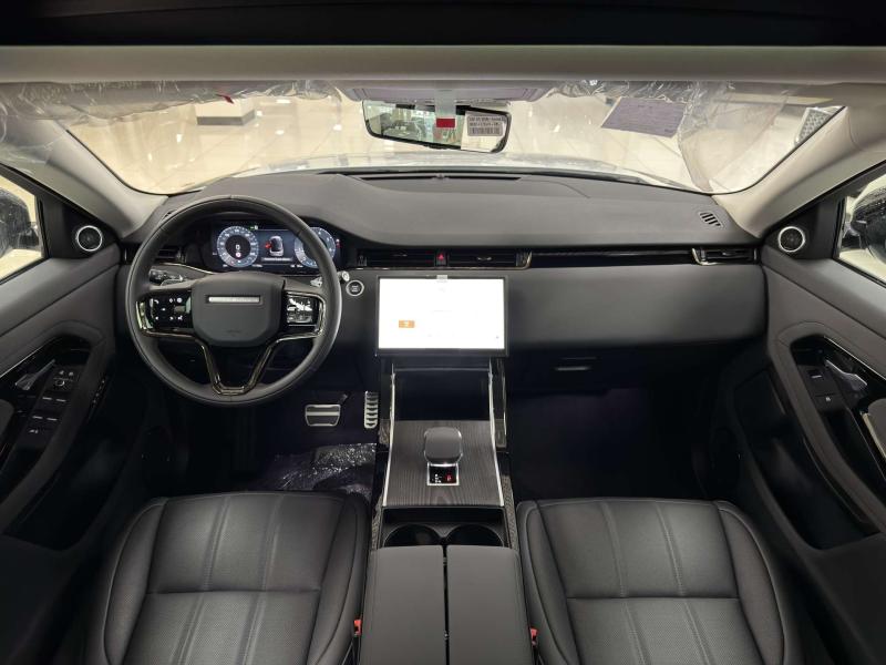 Land Rover Range Rover Evoque II Рестайлинг Бензин 2 л. 249 л.с. автомат полный