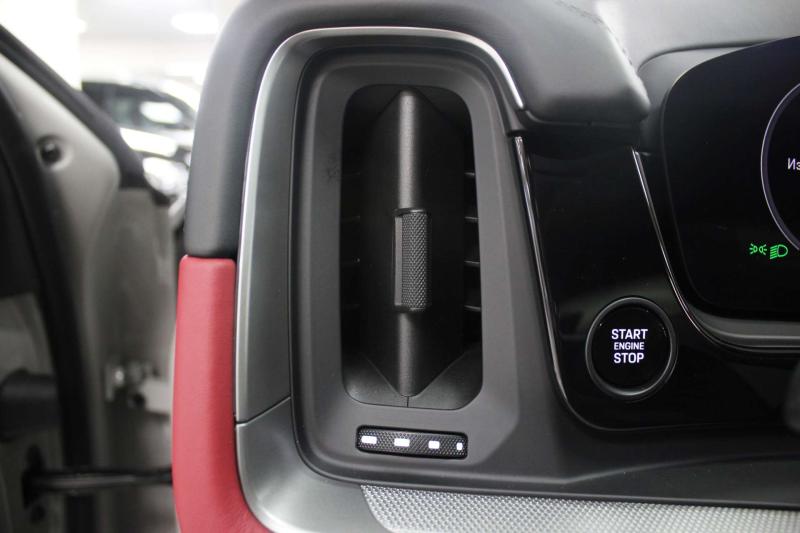 Porsche Cayenne III Рестайлинг Гибрид 4 л. 739 л.с. автомат полный