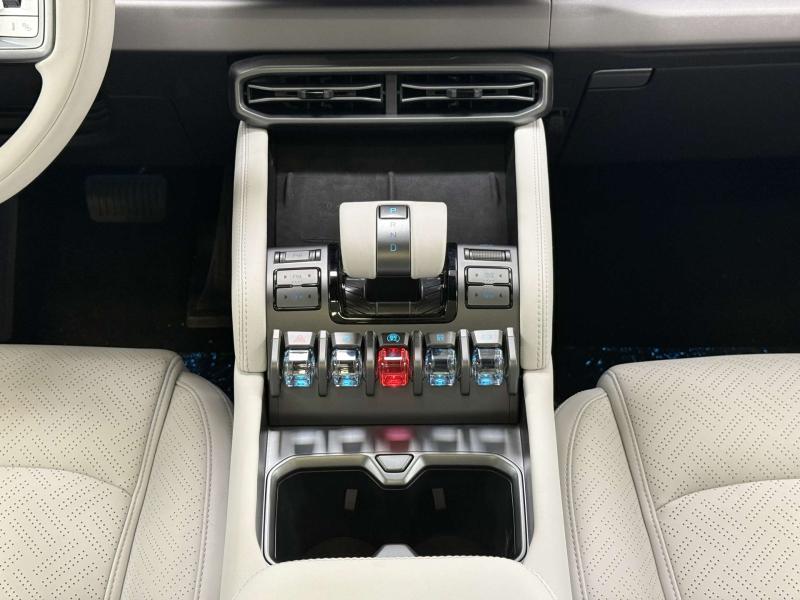 BYD FangChengBao Leopard 3  Электро  408 л.с. автомат полный