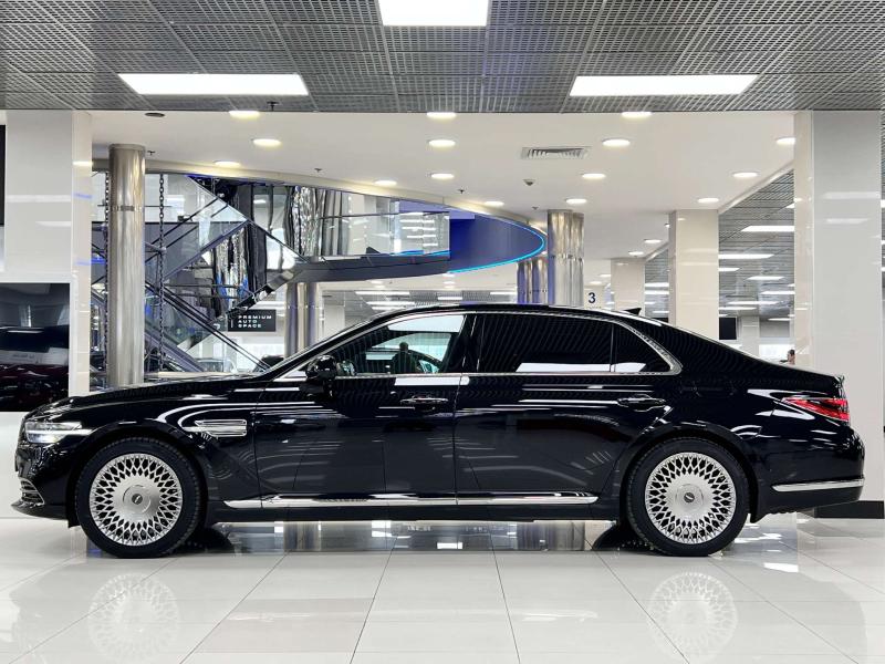 Genesis G90 I Рестайлинг Бензин 3.8 л. 309 л.с. автомат полный