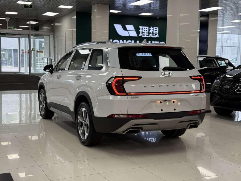Hyundai Santa Fe IV Бензин 2 л. 230 л.с. автомат полный