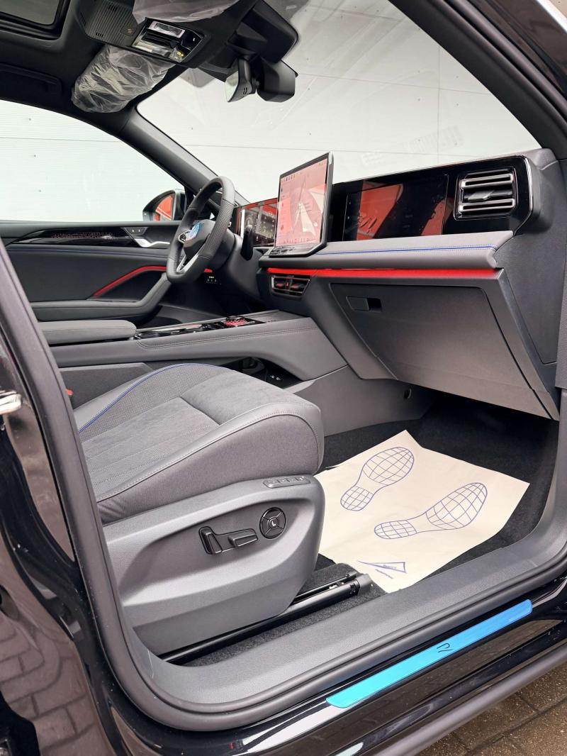 Volkswagen Tiguan III (China Market) Бензин 2 л. 220 л.с. робот полный