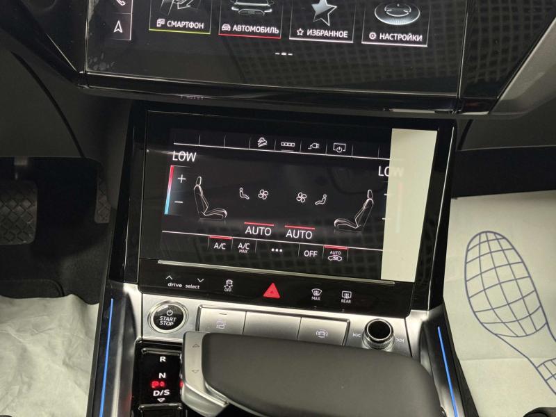Audi e-tron I Электро  408 л.с. автомат полный