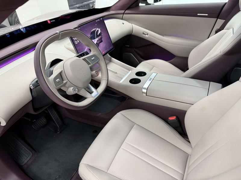 Xiaomi YU 7 1 поколение AT 4WD (690 л.с.)