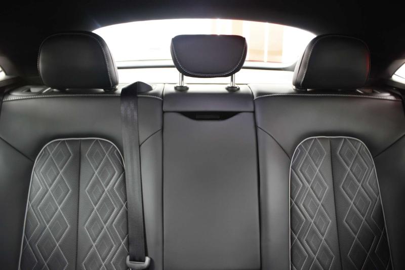 Audi A5 III (B10) Бензин 2 л. 204 л.с. робот полный