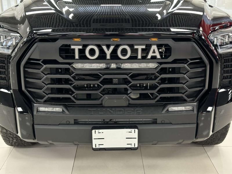 Toyota Tundra III Гибрид 3.4 л. 437 л.с. автомат задний