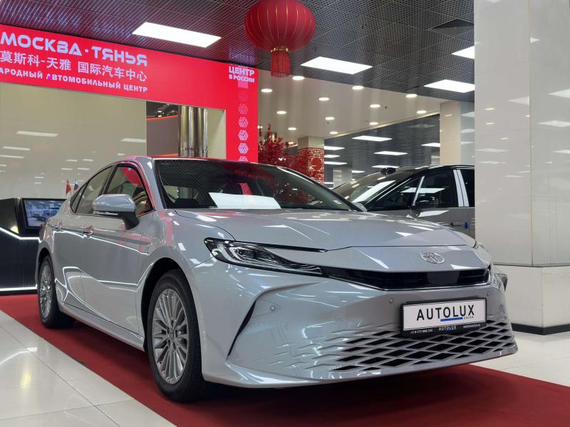 Toyota Camry 9 поколение (XV80) 2.5 CVT 4WD (232 л.с.)