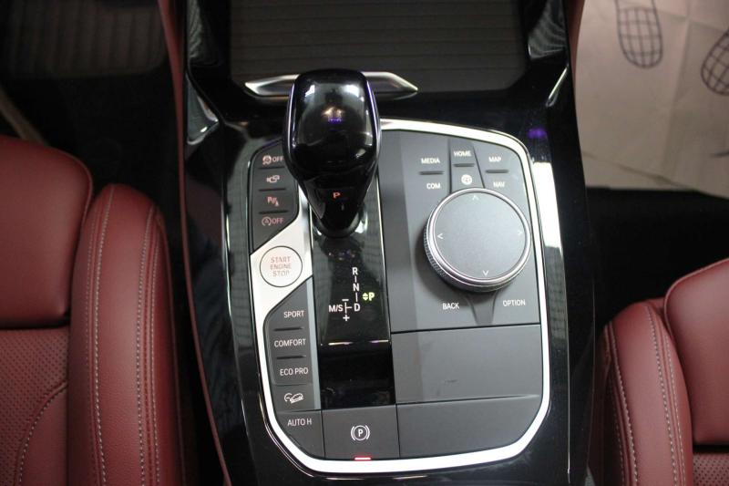 BMW X4 II (G02) Рестайлинг Бензин 2 л. 184 л.с. автомат полный