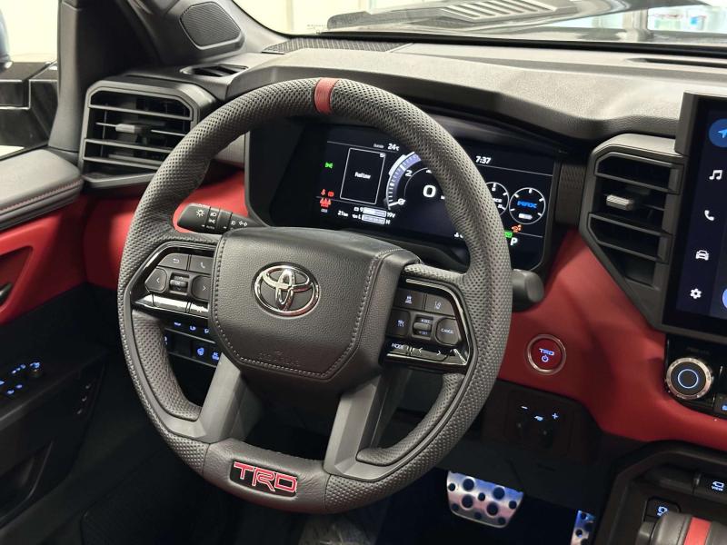 Toyota Tundra III Гибрид 3.4 л. 437 л.с. автомат задний