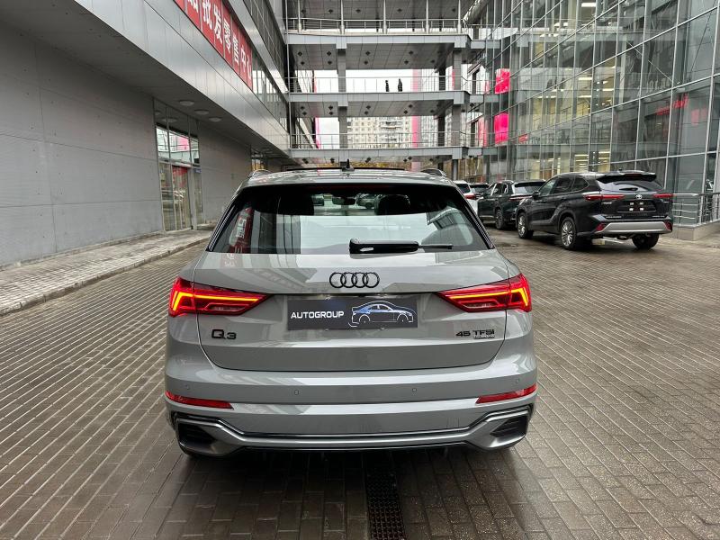 Audi Q3 II (F3) Бензин 2 л. 220 л.с. робот полный
