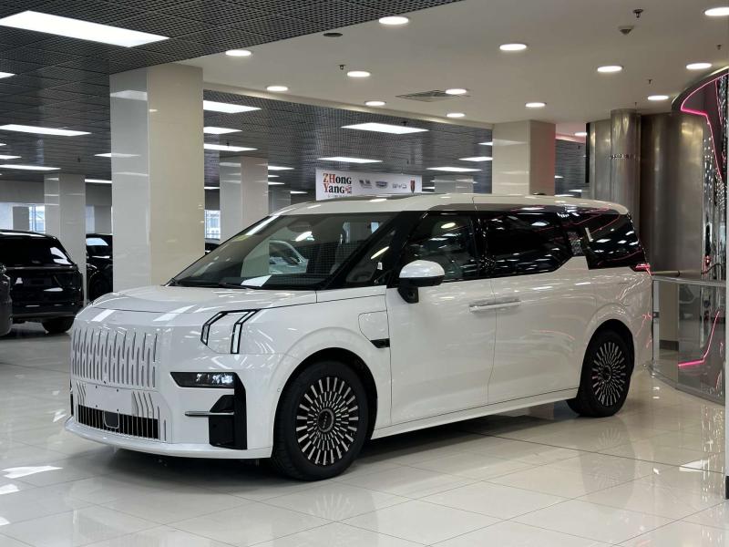 Zeekr 009 I Рестайлинг Электро  789 л.с. автомат полный
