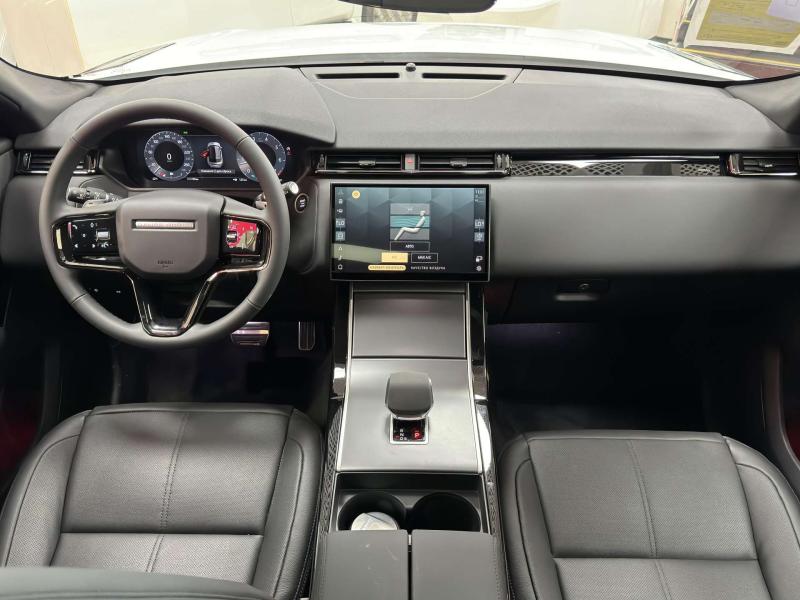 Land Rover Range Rover Velar 1 поколение [рестайлинг] 2.0 AT 4WD (250 л.с.)