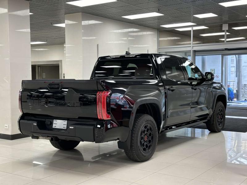 Toyota Tundra III Гибрид 3.4 л. 437 л.с. автомат задний