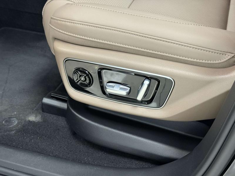 LiXiang L7 I Рестайлинг Гибрид 1.5 л. 449 л.с. автомат полный