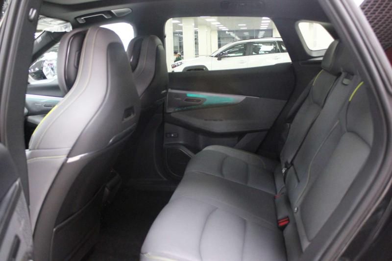 Lynk & Co 08  Гибрид 1.5 л. 593 л.с. автомат полный