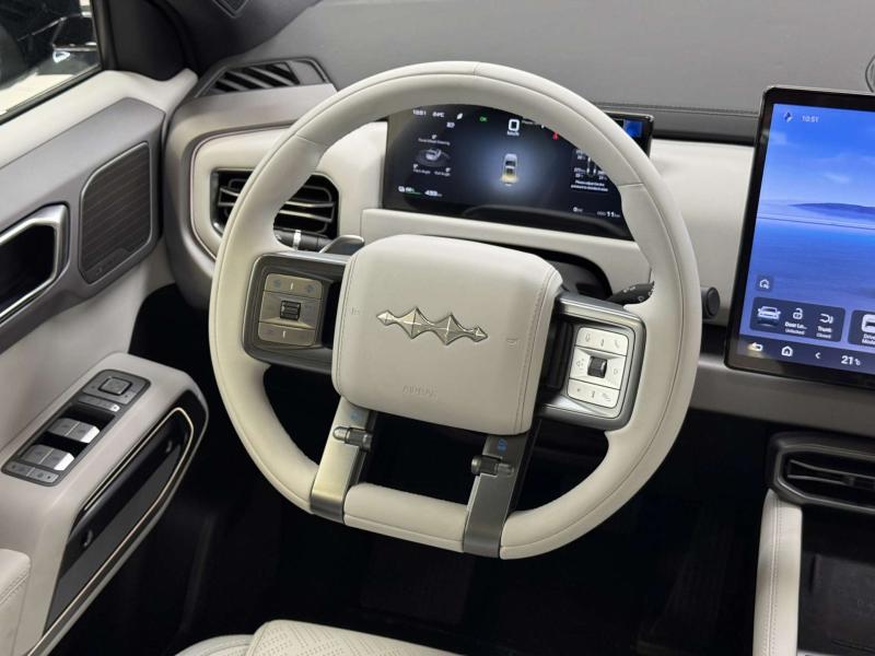 BYD FangChengBao Leopard 3  Электро  408 л.с. автомат полный