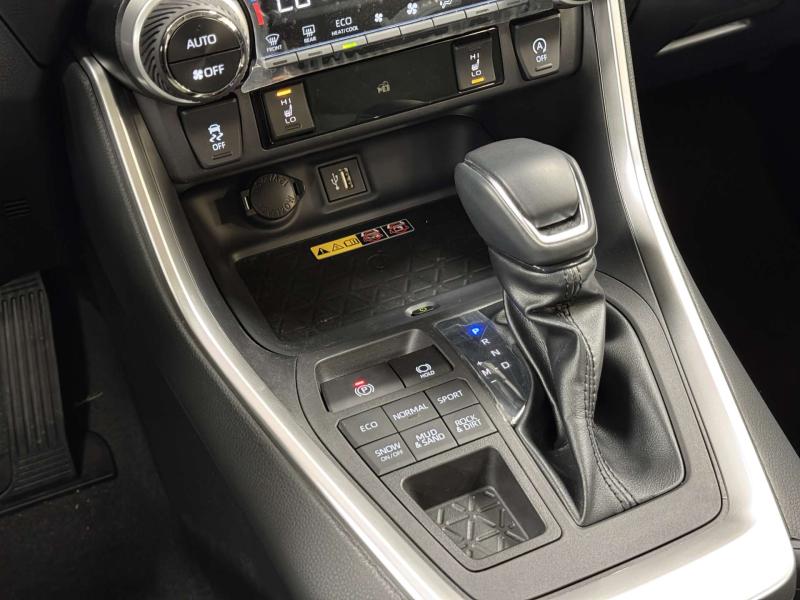 Toyota RAV4 5 поколение (XA50) 2.0 CVT 4WD (171 л.с.)