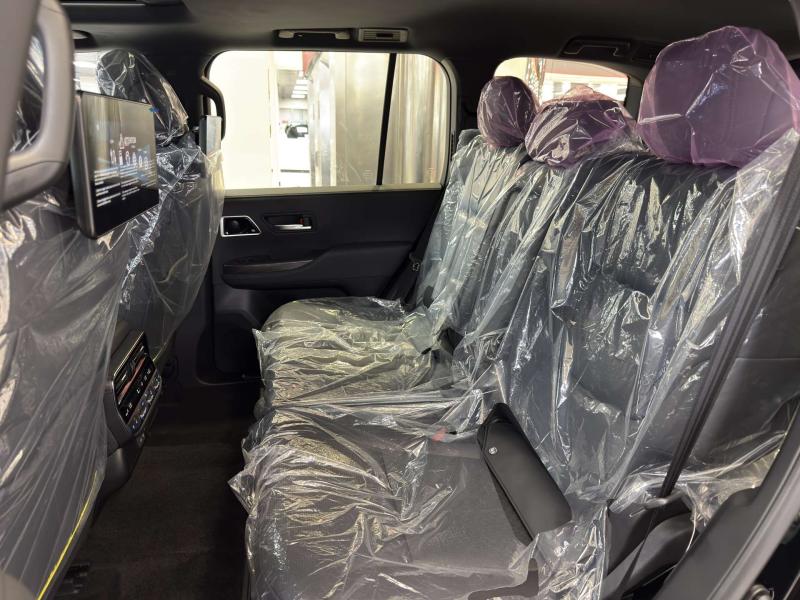 Toyota Land Cruiser 300 Series Дизель 3.3 л. 299 л.с. автомат полный