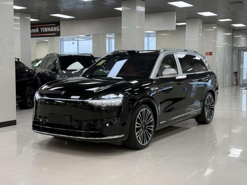 Aito M9  Гибрид 1.5 л. 496 л.с. автомат полный