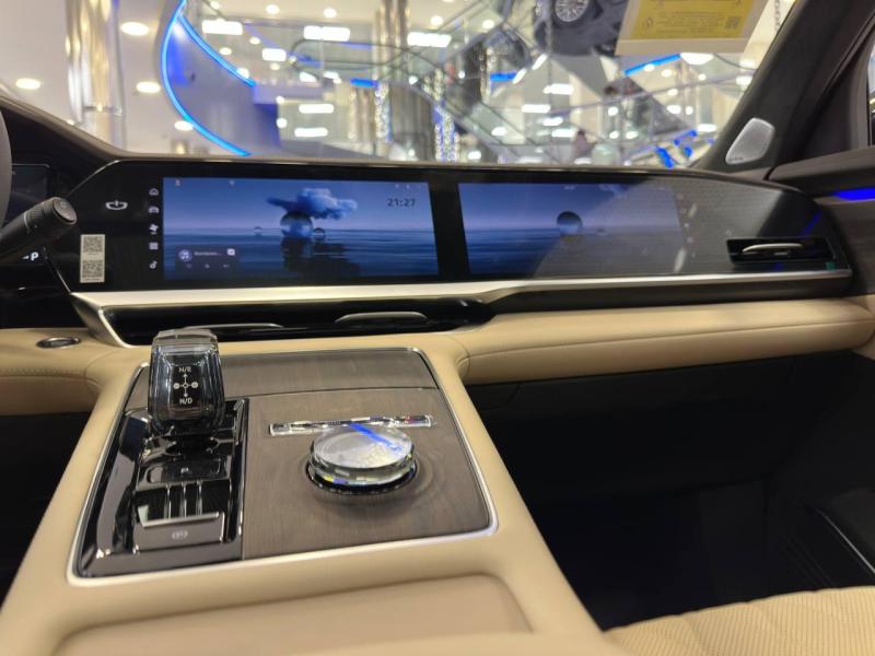 Geely Monjaro  Бензин 2 л. 238 л.с. автомат полный
