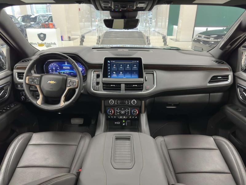 Chevrolet Suburban XIII Рестайлинг Бензин 6.2 л. 426 л.с. автомат полный