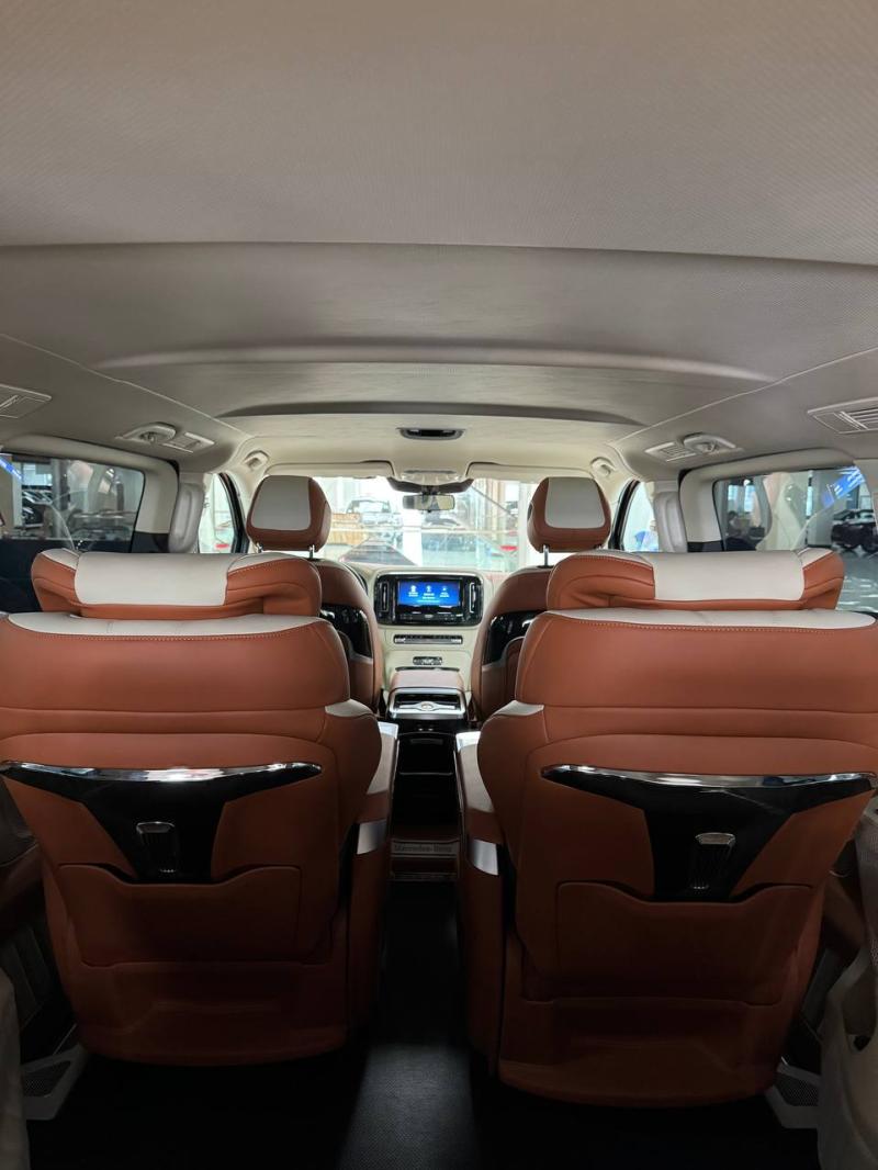 Mercedes-Benz Vito III (W447) Бензин 2 л. 211 л.с. автомат задний