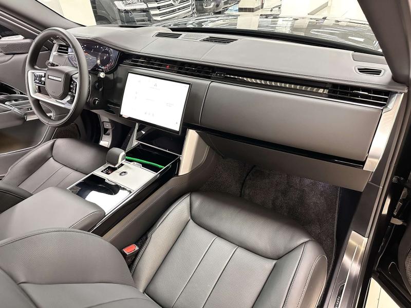 Land Rover Range Rover V Бензин 4.4 л. 530 л.с. автомат полный