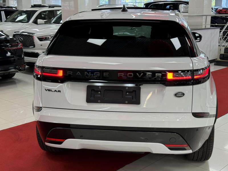 Land Rover Range Rover Velar 1 поколение [рестайлинг] 2.0 AT 4WD (250 л.с.)