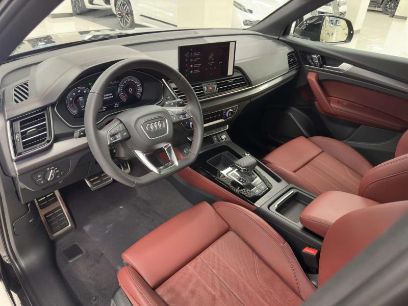Audi Q5 II (FY) Рестайлинг Бензин 2 л. 190 л.с. робот полный