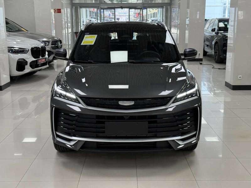 Geely Coolray I Рестайлинг Бензин 1.5 л. 172 л.с. робот передний