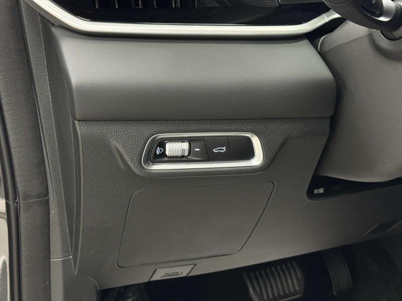 Geely Coolray I Рестайлинг Бензин 1.5 л. 172 л.с. робот передний