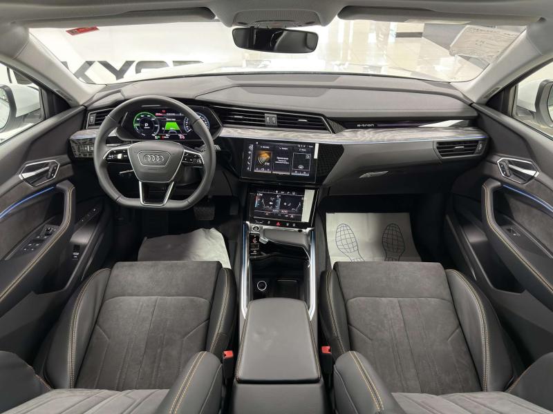 Audi e-tron I Электро  408 л.с. автомат полный