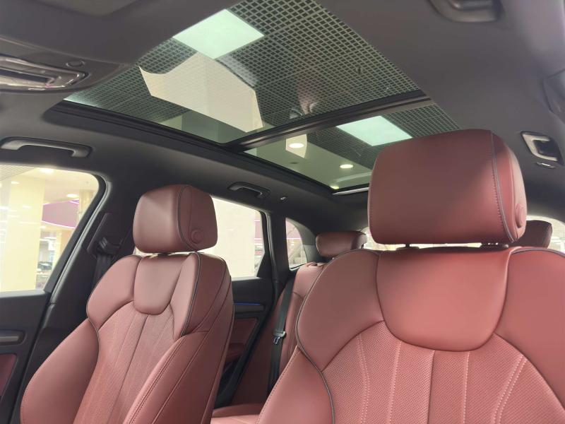 Audi Q5 II (FY) Рестайлинг Бензин 2 л. 190 л.с. робот полный
