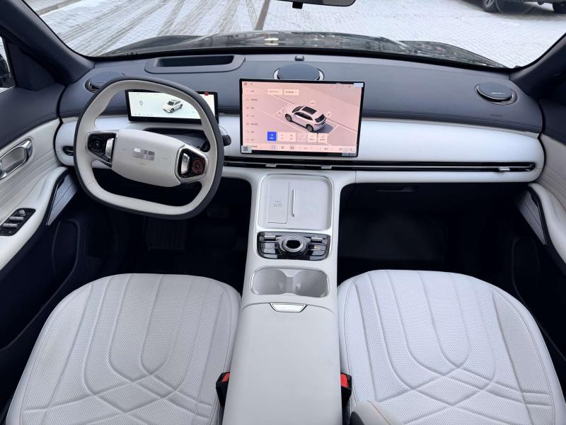 Geely Galaxy Starship 7 1 поколение 1,5 л  218 л.с. гибрид