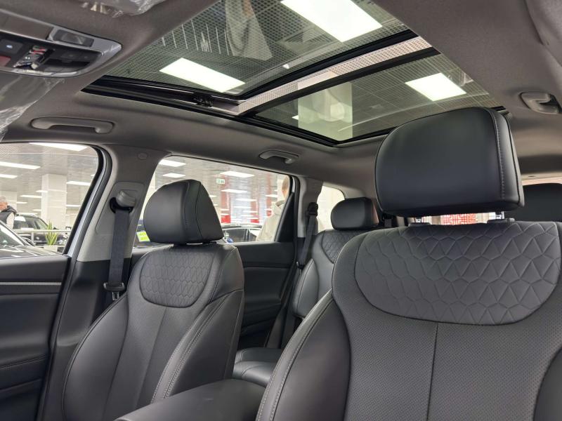 Hyundai Santa Fe IV Бензин 2 л. 230 л.с. автомат полный