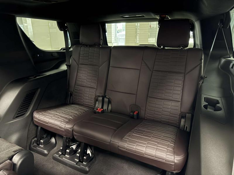 Cadillac Escalade V Рестайлинг Бензин 6.2 л. 420 л.с. автомат полный