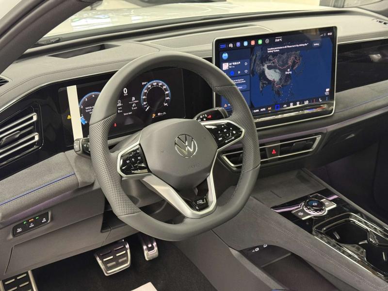 Volkswagen Tiguan III (China Market) Бензин 2 л. 220 л.с. робот полный