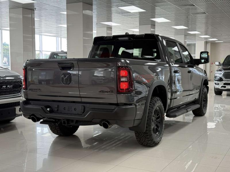 Ram 1500 V Рестайлинг Бензин 3 л. 420 л.с. автомат полный