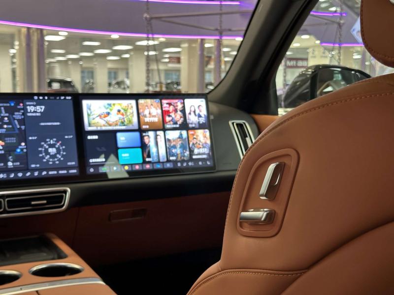 LiXiang L7 I Рестайлинг Гибрид 1.5 л. 449 л.с. автомат полный